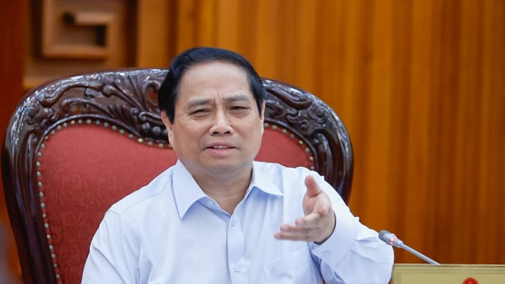 Thủ tướng yêu cầu phấn đấu thu ngân sách nhà nước năm 2025 tăng ít nhất 25% so với dự toán