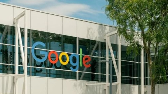 Công ty mẹ Google đạt doanh thu kỷ lục hơn 100 tỷ USD/quý