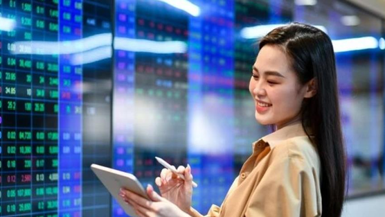 Hàng tỷ USD chực chờ đổ vào chứng khoán Việt Nam sau khi nâng hạng, VNDirect hé lộ danh mục cổ phiếu hưởng lợi nhất