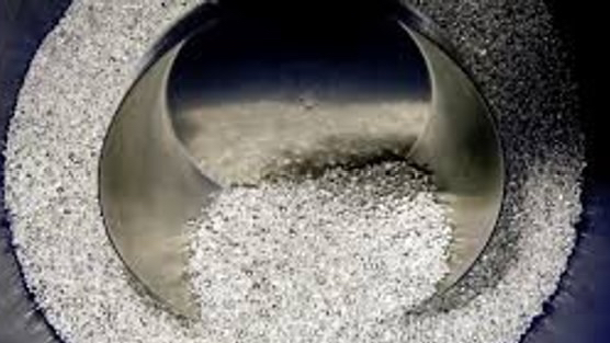 Một kim loại quý tăng 60% vượt mặt vàng - chuyên gia bất ngờ cảnh báo nhu cầu công nghiệp có thể lao dốc vì giá tăng quá nhanh