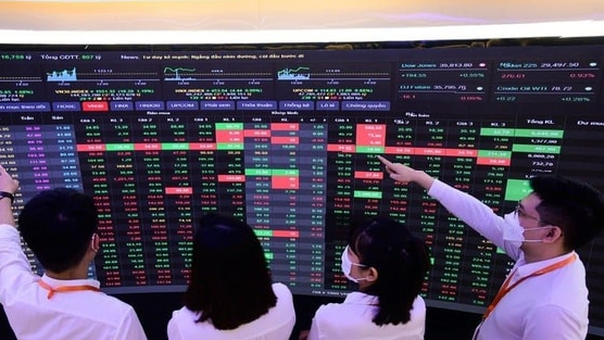 Doanh nghiệp trên sàn chứng khoán do Thủy Tiên nắm giữ hơn 20% cổ phần chuẩn bị họp bàn một việc quan trọng