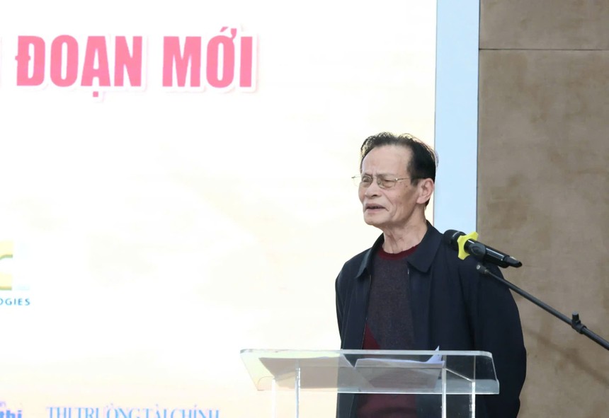 TS. Lê Xuân Nghĩa: “Quản lý thị trường vàng không thể chỉ dựa trên tư duy “siết cho chặt”