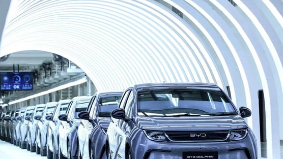 Hãng xe Trung Quốc bán chạy ở Việt Nam vừa công bố sở hữu xe tự lái cấp độ 3 - không cần người lái can thiệp trong quá trình di chuyển