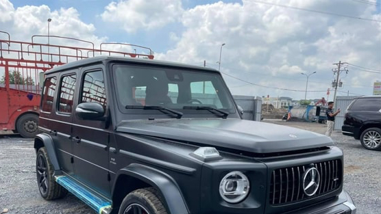 Bộ Tài chính ý kiến về đề xuất buộc nhập khẩu ô tô biếu tặng qua doanh nghiệp được cấp phép