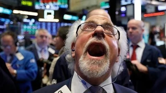 Một cổ phiếu ngân hàng bất ngờ được tự doanh CTCK mua ròng đột biến 400 tỷ trong phiên Index bay 40 điểm