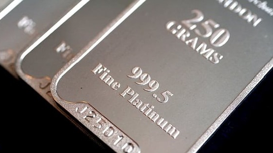 Bạc bùng nổ 175% năm nay nhưng vẫn chưa bằng kim loại này