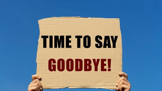 3 mã cổ phiếu sẽ dắt tay nhau rời sàn chứng khoán từ năm 2026