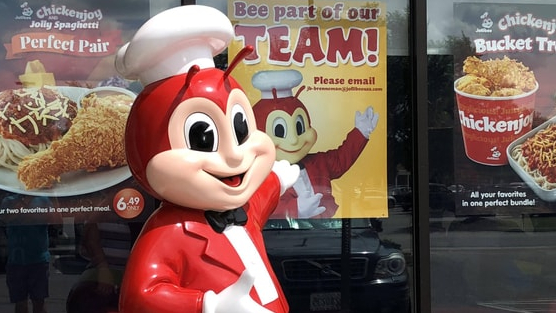 Gà rán Jollibee đang gây bão vì 