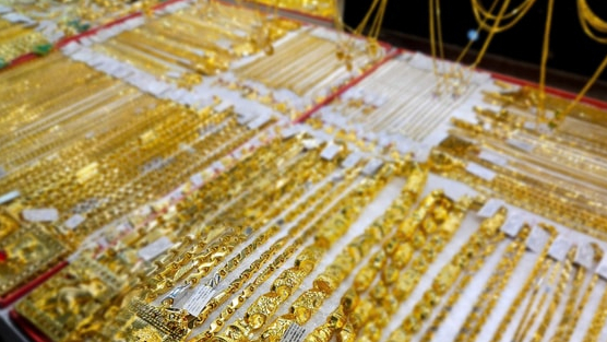 Sau một ngày rơi mạnh, giá vàng trong nước sáng 29/4 bật tăng trở lại 1 triệu đồng mỗi lượng