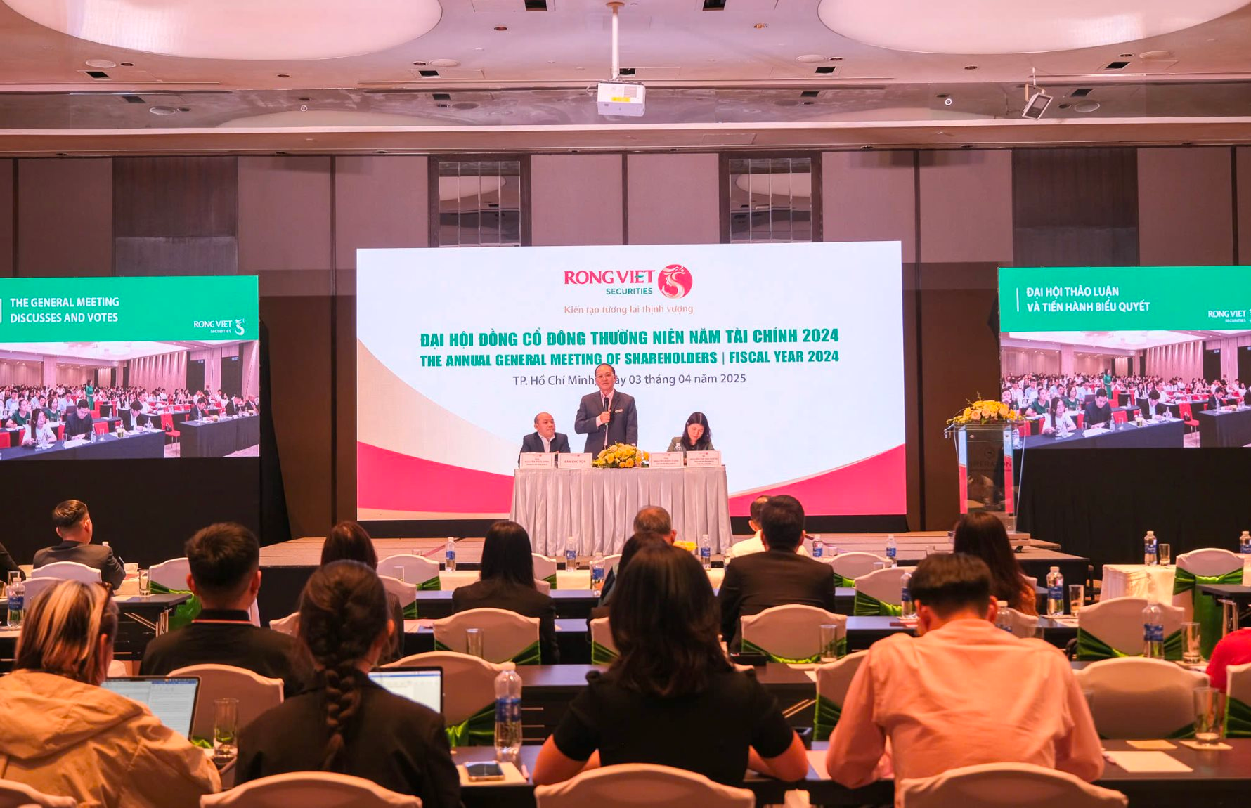 ĐHĐCĐ Rồng Việt: Quý 1/2025 ước thực đạt 15% kế hoạch doanh thu cả năm, Chủ tịch chia sẻ về “cú sốc” thuế quan từ Mỹ