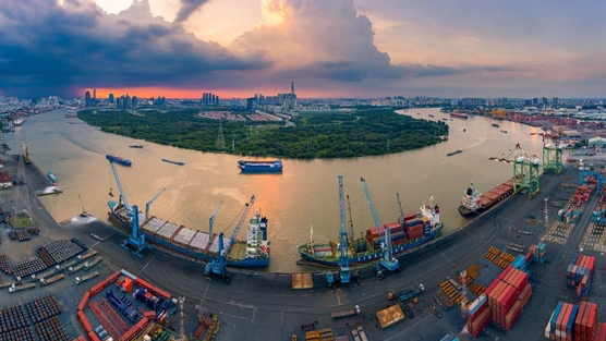 Lộ diện địa phương duy nhất có kim ngạch xuất khẩu cán mốc 16 tỷ USD trong 4 tháng năm 2025