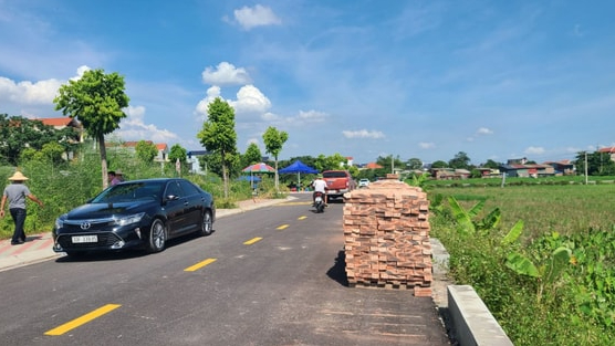 Giá cao, người mua do dự, thị trường đất nền ven Hà Nội hạ nhiệt