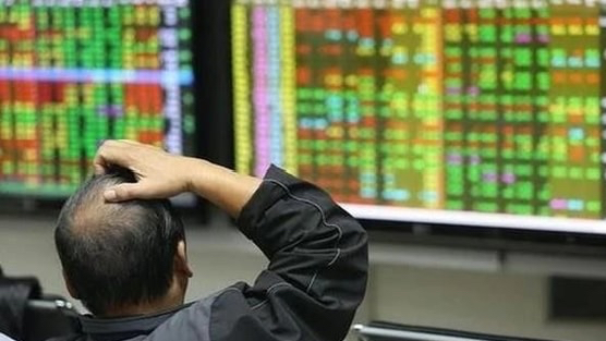 Một mã chứng khoán bất ngờ bị tự doanh CTCK bán ròng mạnh trong phiên đầu tuần