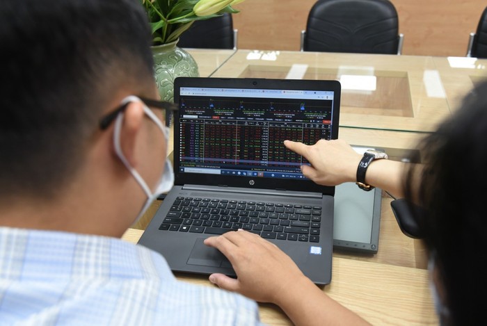 Chứng khoán Việt vừa có 3 doanh nghiệp vốn hóa trên 10 tỷ USD