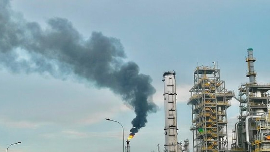 “Gã khổng lồ” hóa chất vốn hơn 19.200 tỷ đồng vừa âm thầm hút 250 tỷ đồng trái phiếu