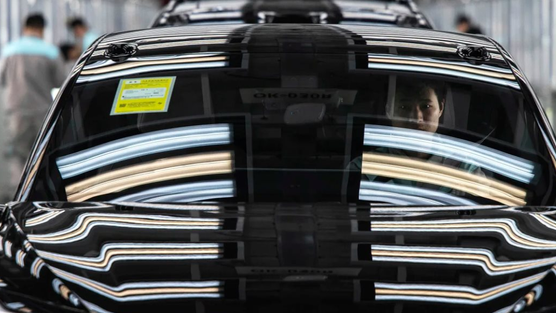 Các hãng xe điện lo lắng trước lệnh cấm mới của Trung Quốc liên quan tới pin