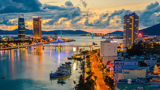 Sau sáp nhập, tăng trưởng GRDP của 6 thành phố trực thuộc Trung ương trong nửa đầu năm có gì đáng chú ý?