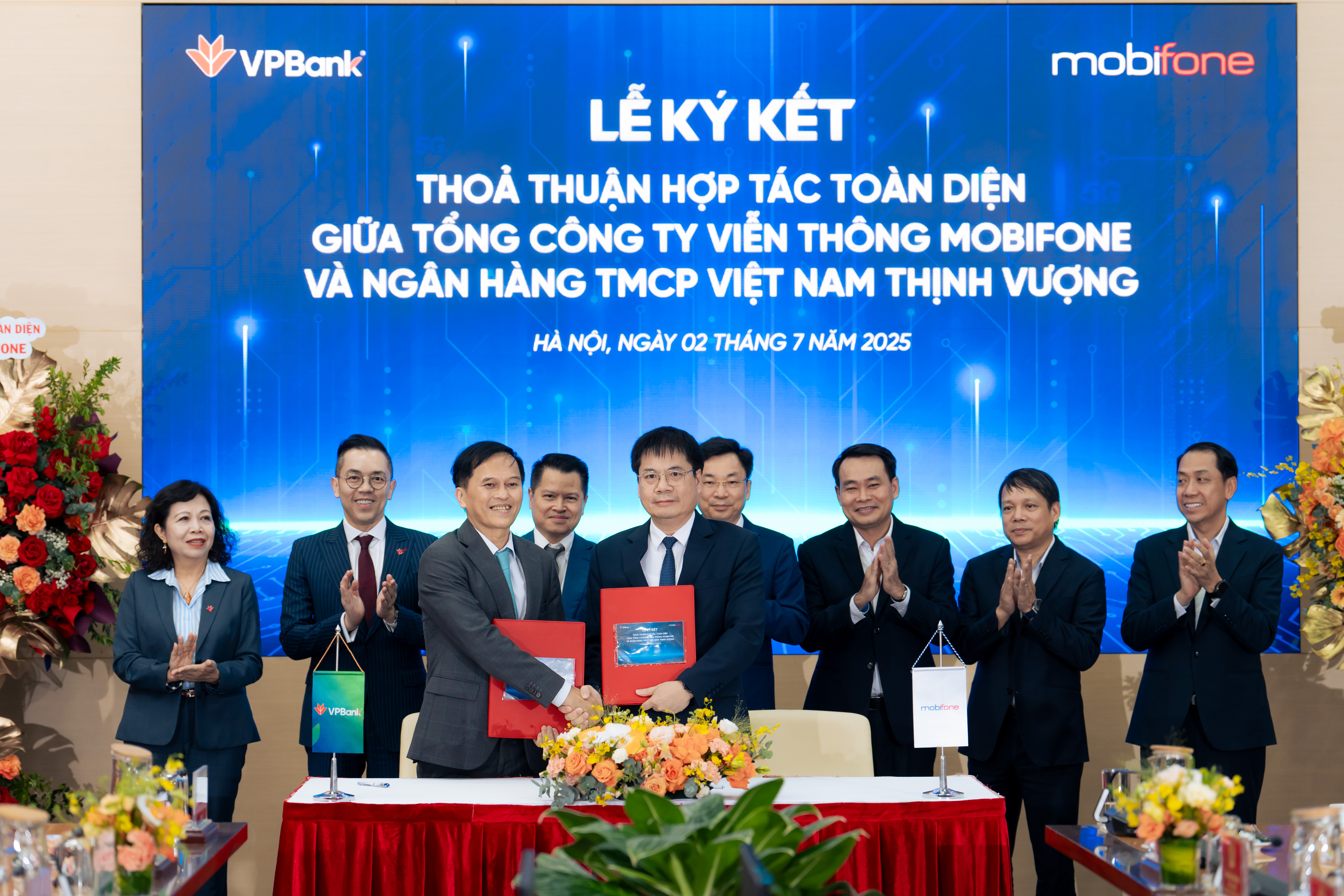 MobiFone và VPBank ký kết hợp tác chiến lược: Định hình mô hình dịch vụ tài chính – viễn thông tích hợp toàn diện