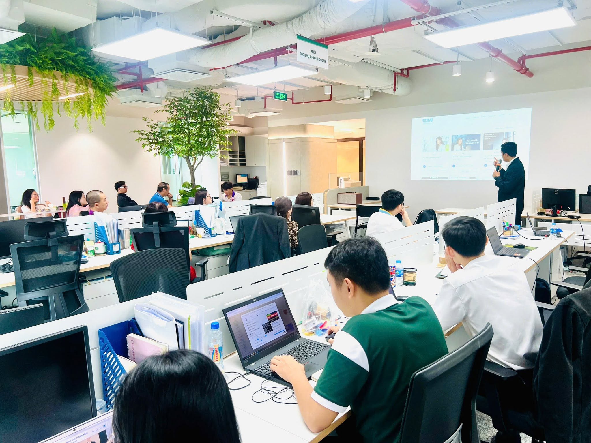 Chứng khoán OCBS chưa tăng tỷ trọng HAG trong quý II/2025