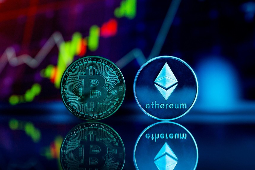 Bitcoin và Ethereum tăng vọt lên mức cao mới