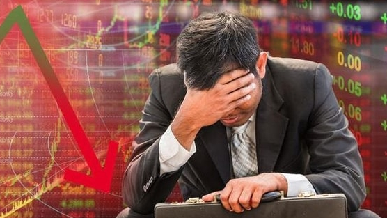 Khối ngoại bán ròng đột biến hơn 2.400 tỷ đồng phiên VN-Index vượt mốc 1.640 điểm, 