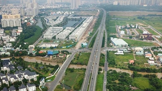 Quyết liệt tháo gỡ vướng mắc, xử lý dứt điểm các dự án tồn đọng kéo dài