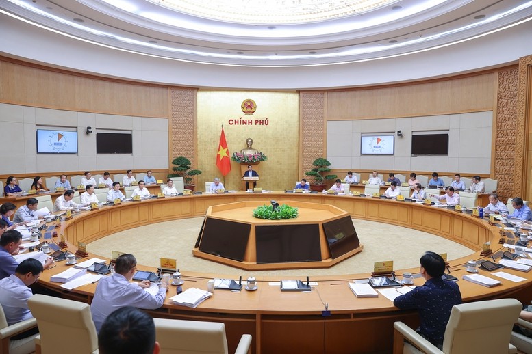 Quyết liệt bình ổn thị trường vàng, tái cơ cấu SCB trước 15/9