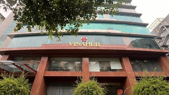 Vinahud (VHD) của Chủ tịch Trương Quang Minh bị phạt vì “ém” thông tin