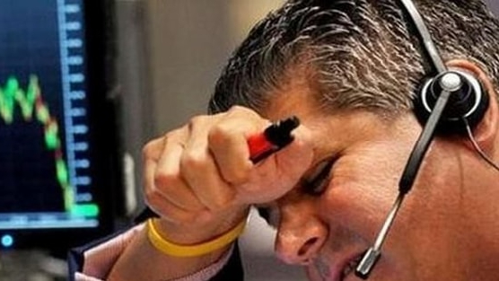 Phiên 30/9: Khối ngoại tiếp đà bán ròng, 