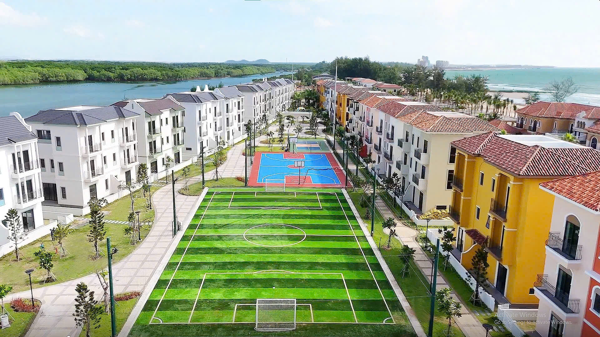 Novaland bảo lãnh cho công ty con vay tối đa 2.320 tỷ đồng tại MBBank