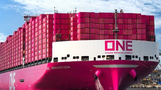 Động thái lạ của 