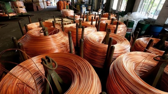 Giá đồng lập đỉnh dù nguồn cung dư thừa: thị trường đang “ảo tưởng khan hiếm”?