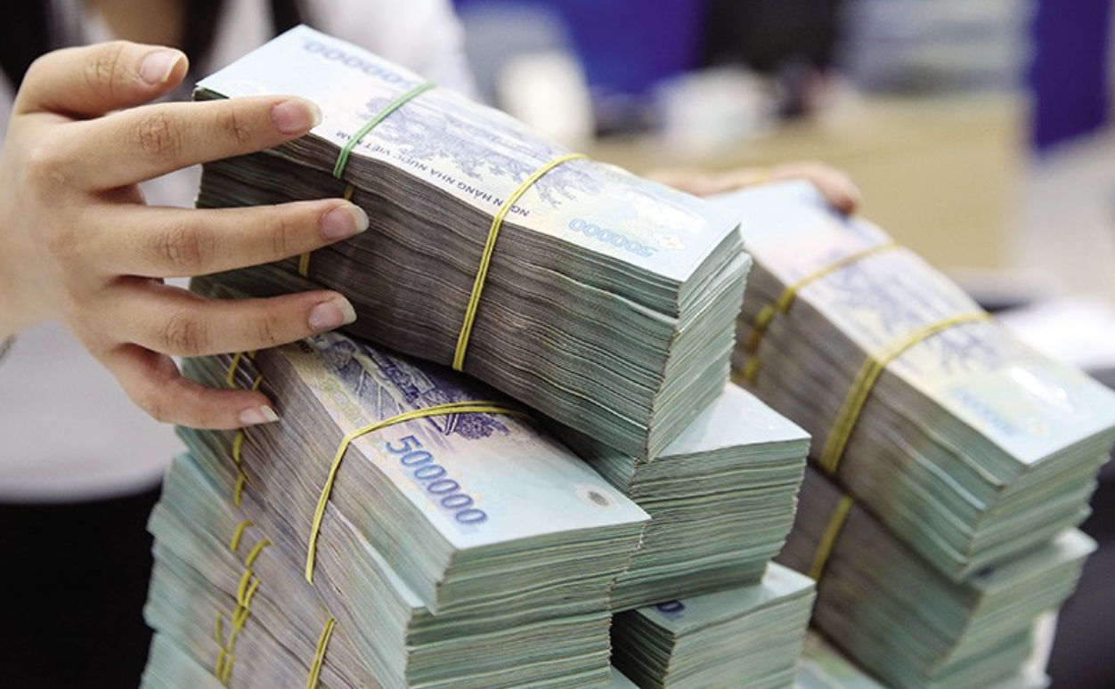 Chuyên gia nói gì về đề xuất nới hạn mức vay nhỏ lên 400 triệu đồng?