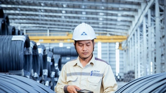 Hòa Phát, Việt Ý, Việt Đức,... lại đồng loạt điều chỉnh giá thép, tăng mạnh nhất từ đầu năm