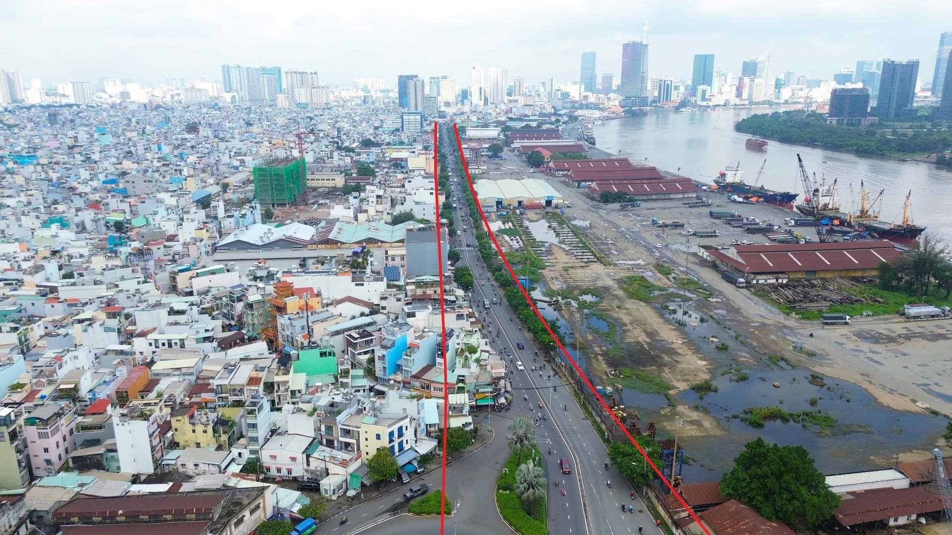 Đề xuất mở rộng đường Nguyễn Tất Thành đồng bộ đường sắt Bến Thành