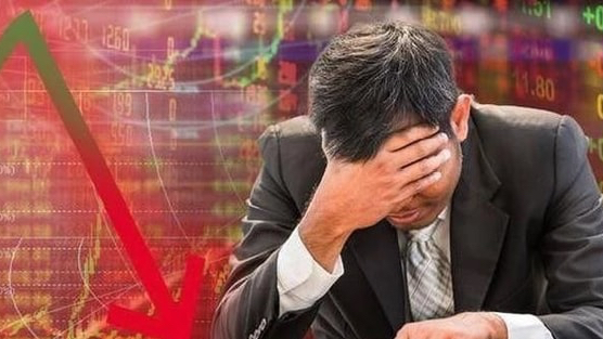 Phiên 29/4: Khối ngoại tiếp đà bán ròng gần 1.300 tỷ đồng, cổ phiếu nào bị 