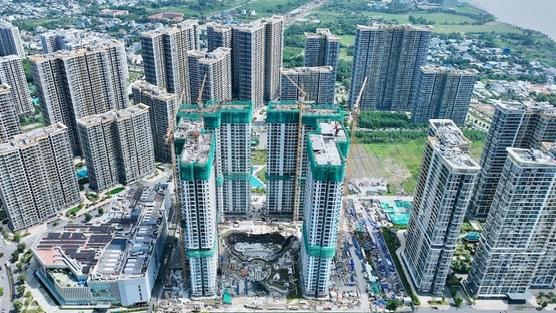 Tín dụng bất động sản tăng tốc mạnh đầu năm 2026