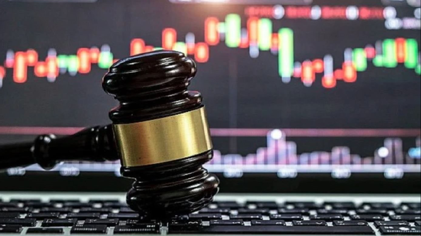 Ba doanh nghiệp bị xử phạt loạt do vi phạm trong lĩnh vực chứng khoán