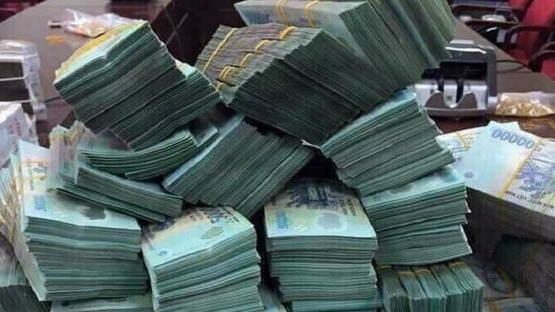 Có hơn 146.000 tỷ tiền gửi ngân hàng, tập đoàn này hưởng lợi rất lớn khi lãi suất huy động liên tục tăng