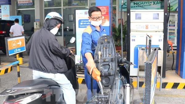 Giá xăng dầu tiếp tục giảm từ chiều 18/6: Bắt đầu công bố giá cơ sở xăng E10
