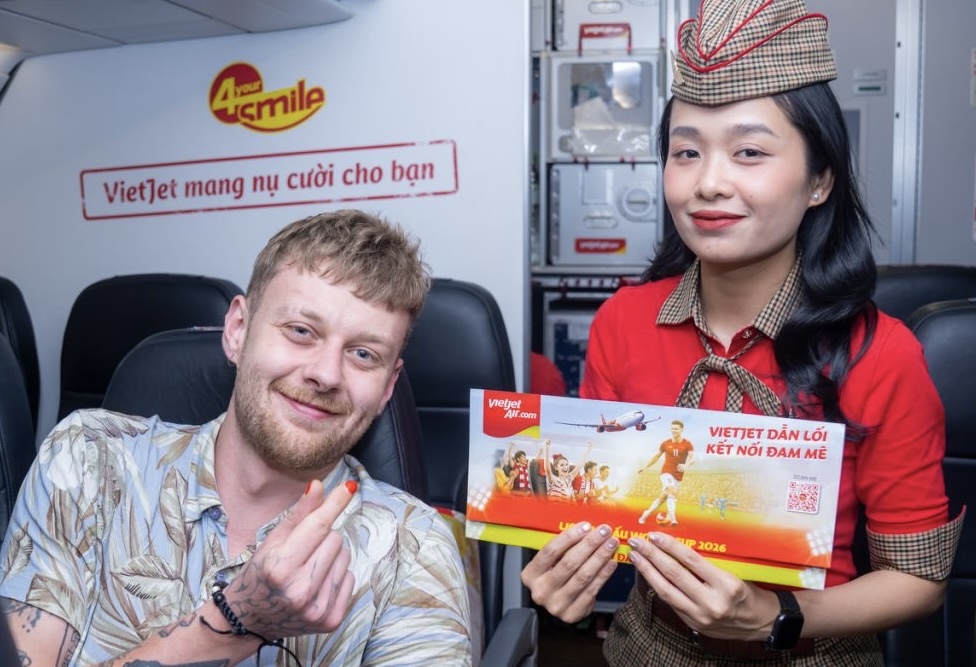 Bay cùng Vietjet, hoà mình vào mùa lễ hội bóng đá sôi động nhất hành tinh