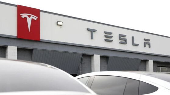 Nóng: Tesla đang bị điều tra đặc biệt