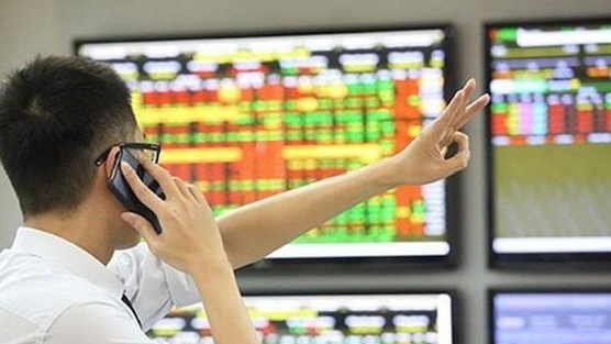Vietcap đưa ra 2 kịch bản cho VN-Index tháng 6, gọi tên cổ phiếu có triển vọng tích cực