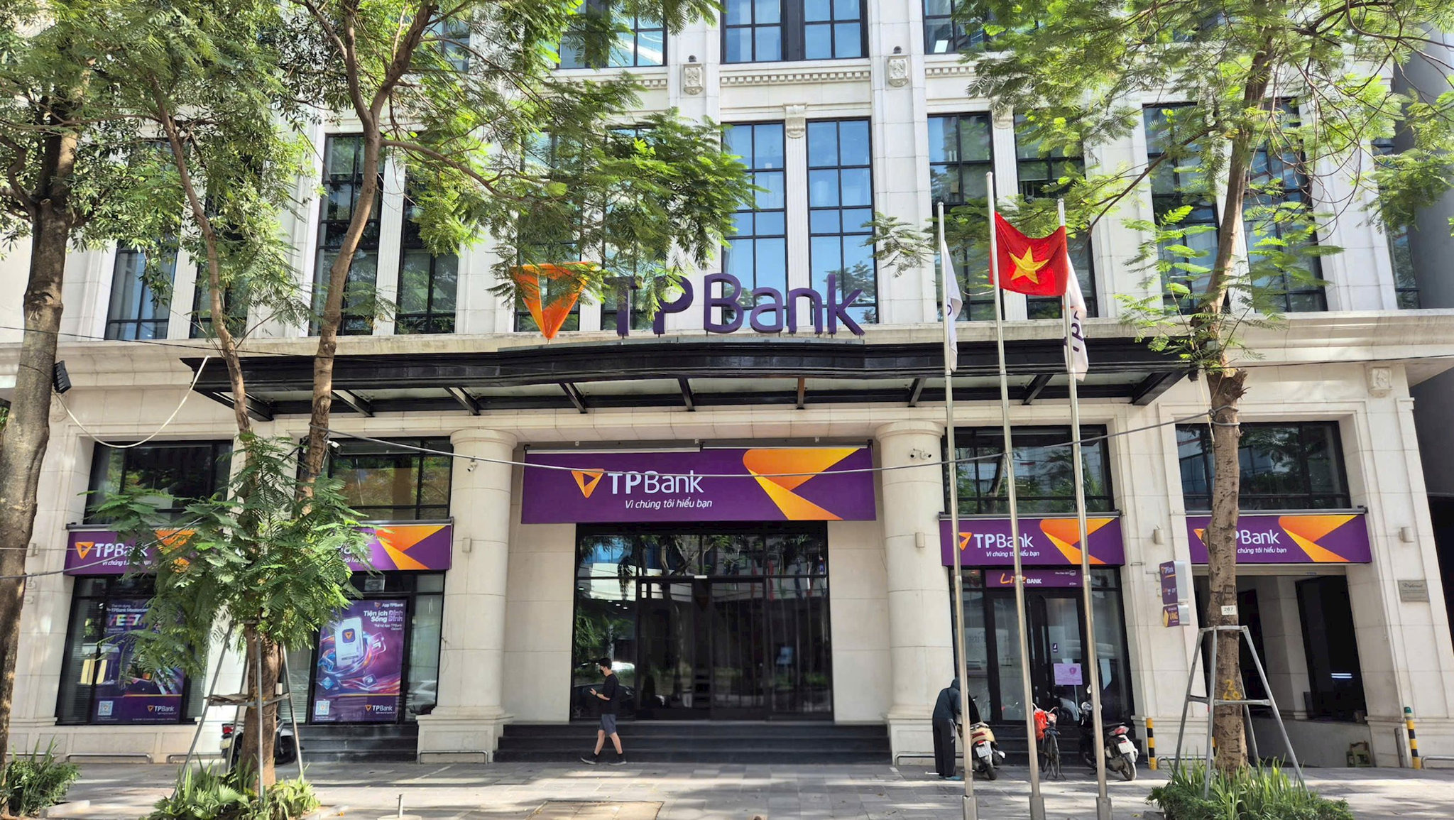 tpbank-14-.jpg