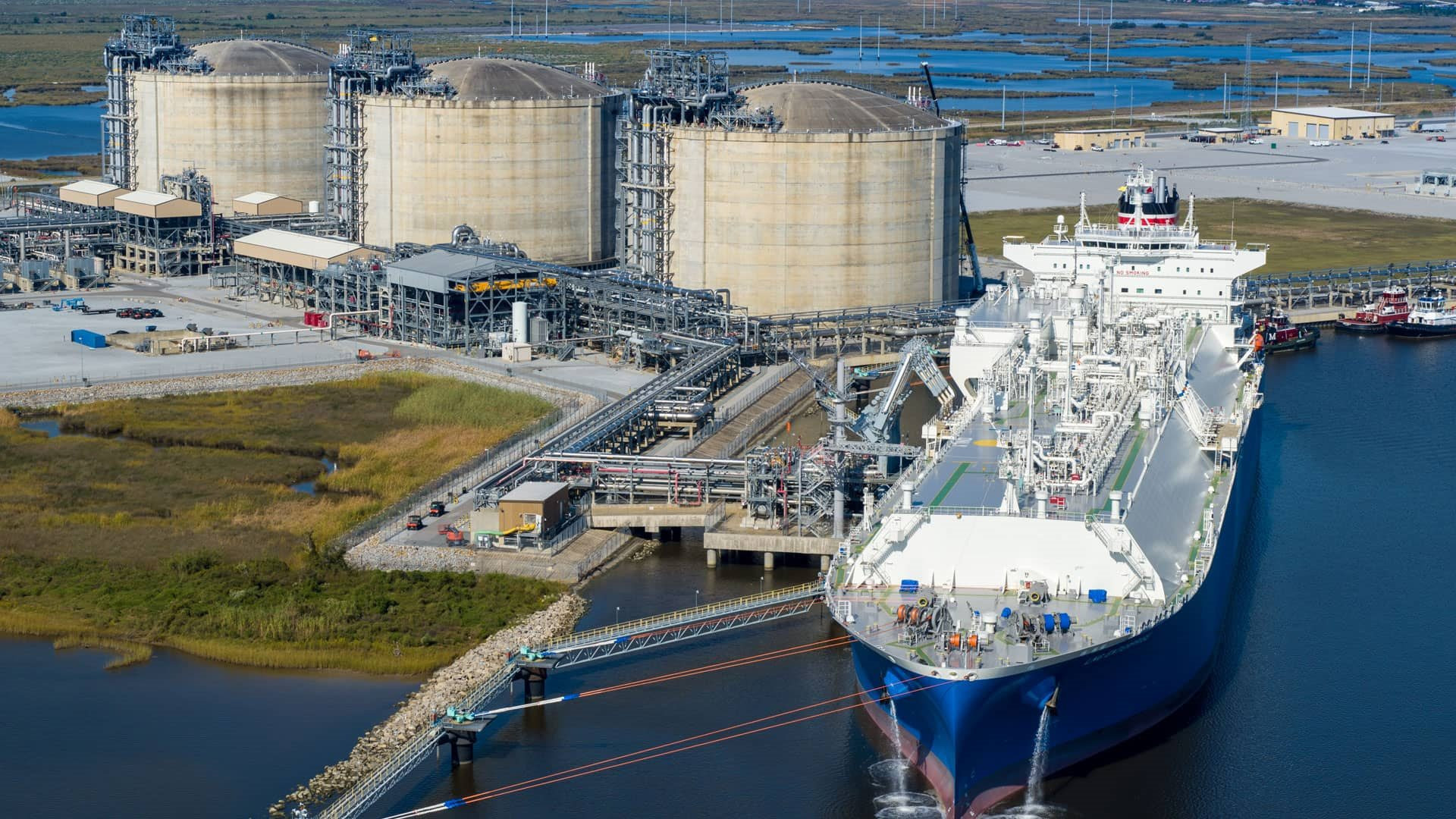 anh-4_khong-chi-la-nha-san-xuat-cung-cap-lng-thu-3-the-gioi-totalenergies-con-co-kinh-nghiep-quoc-te-trong-phat-trien-xay-dung-va-van-hanh-nhieu-nha-may-dien.jpg?md5=QvXQ8aOsmb_2ETnJ-k4ILg&expires=1789964614