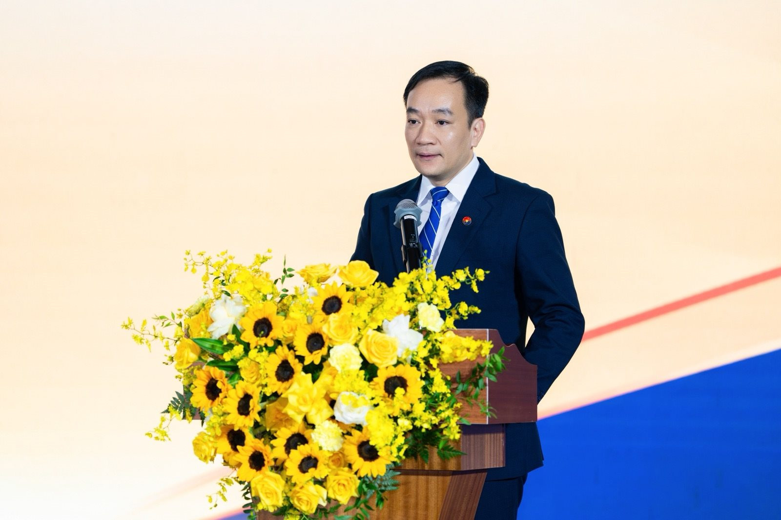 mr-ta-kieu-hung-tv-hdqt-kiem-tgd-ncb.jpg?md5=Kjb4-1G8moshdpZO3BotBw&expires=1790081665