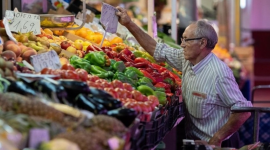 Lạm phát tại châu Âu cao nhất trong 25 năm khi căng thẳng Nga – Ukraine kéo dài