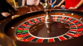 Đề xuất kéo dài thêm 3 năm thí điểm cho người Việt vào chơi casino tại Phú Quốc