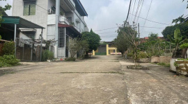Chờ đất “ngộp” để xuống tiền