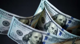Tỷ giá USD/VND "lao dốc" trên liên ngân hàng và thị trường tự do